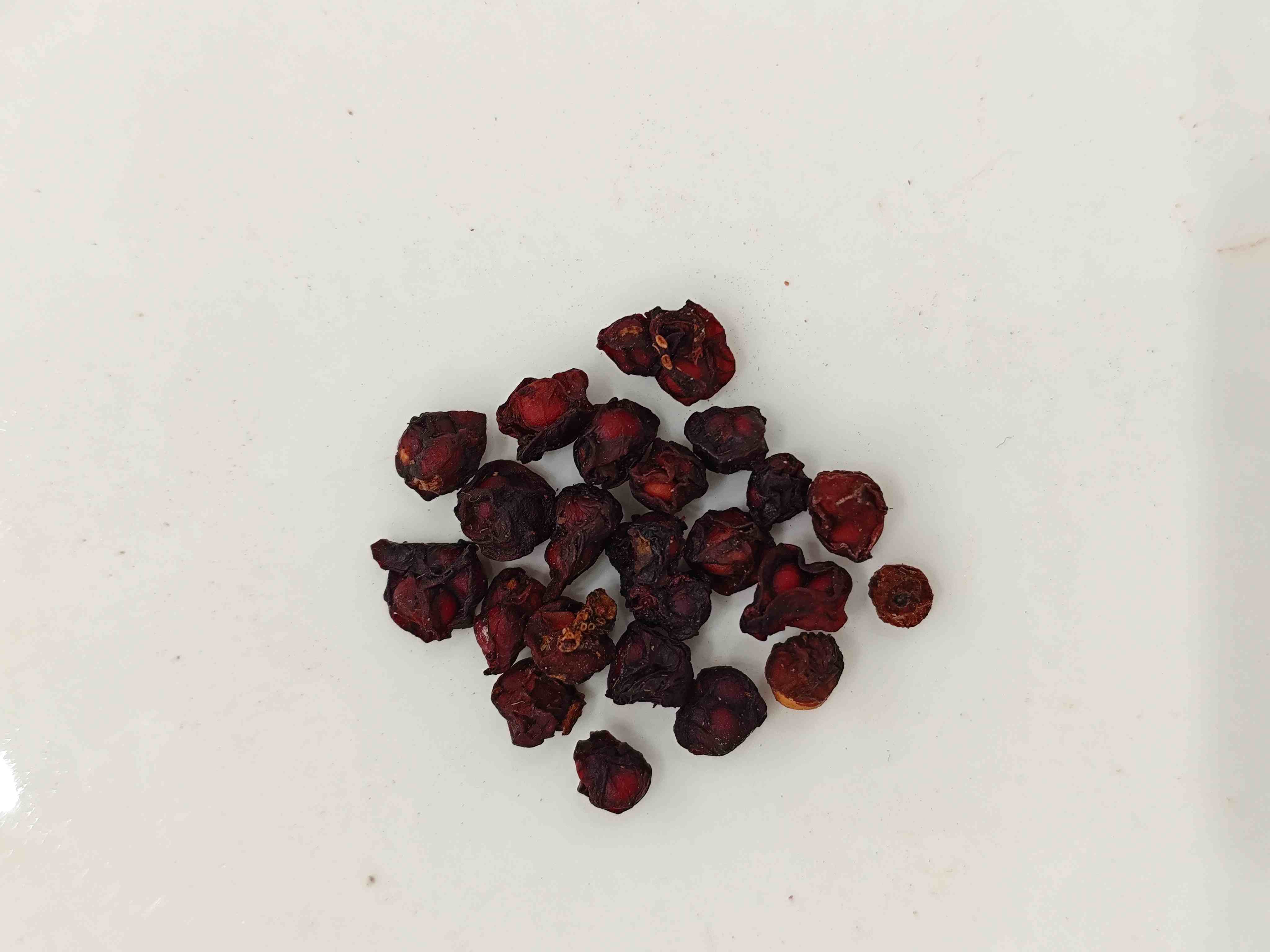 Fruit de Schisandra (Wǔwèizǐ):